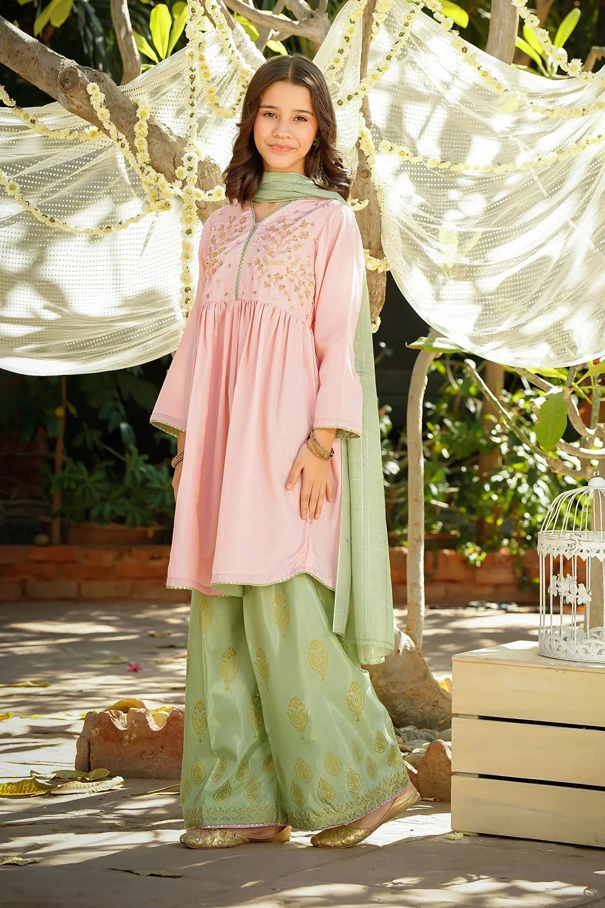 Girls Festive 3 Piece AC 81