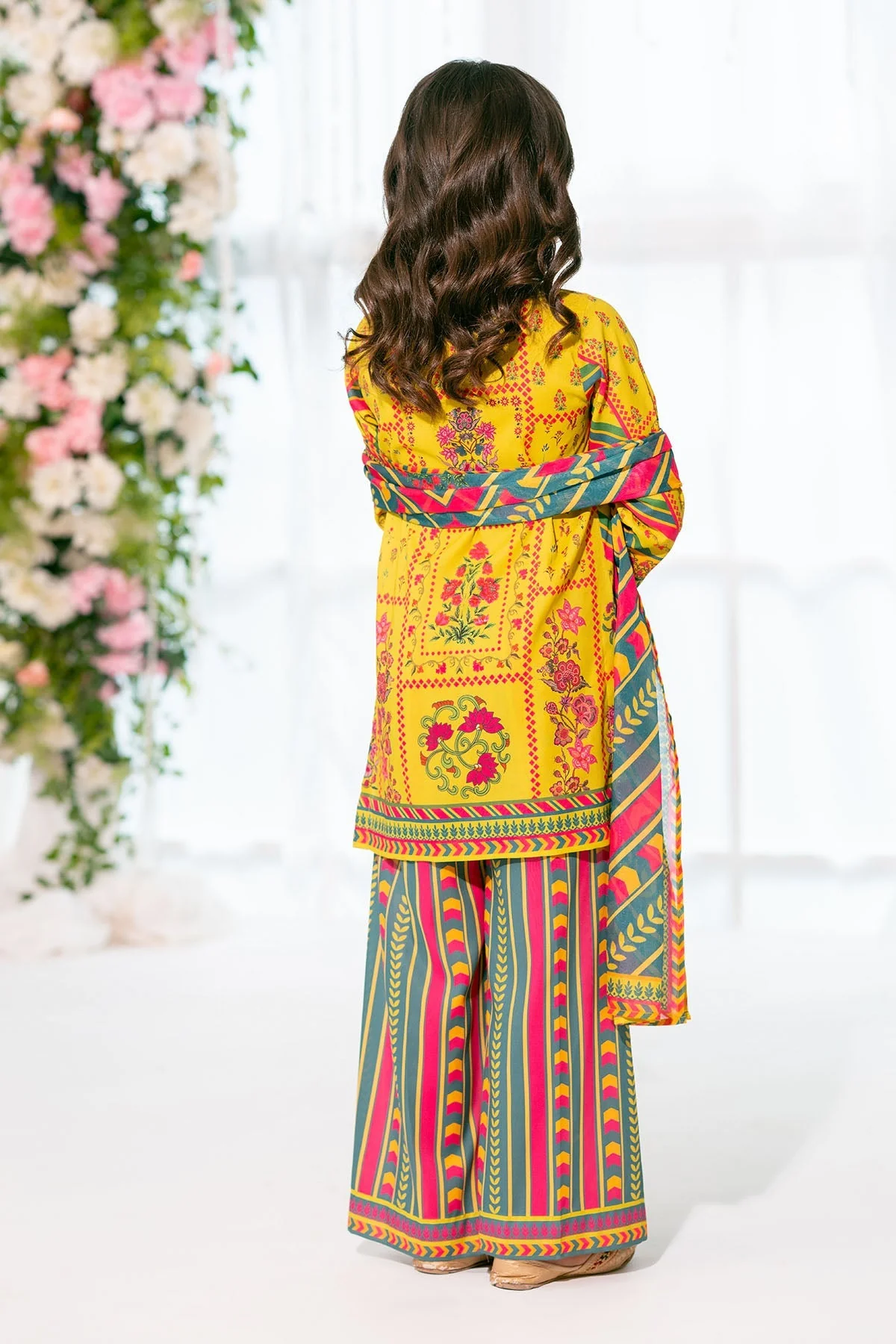 Girls Stitched 3 Piece INDP 48 J(150) - Image 5
