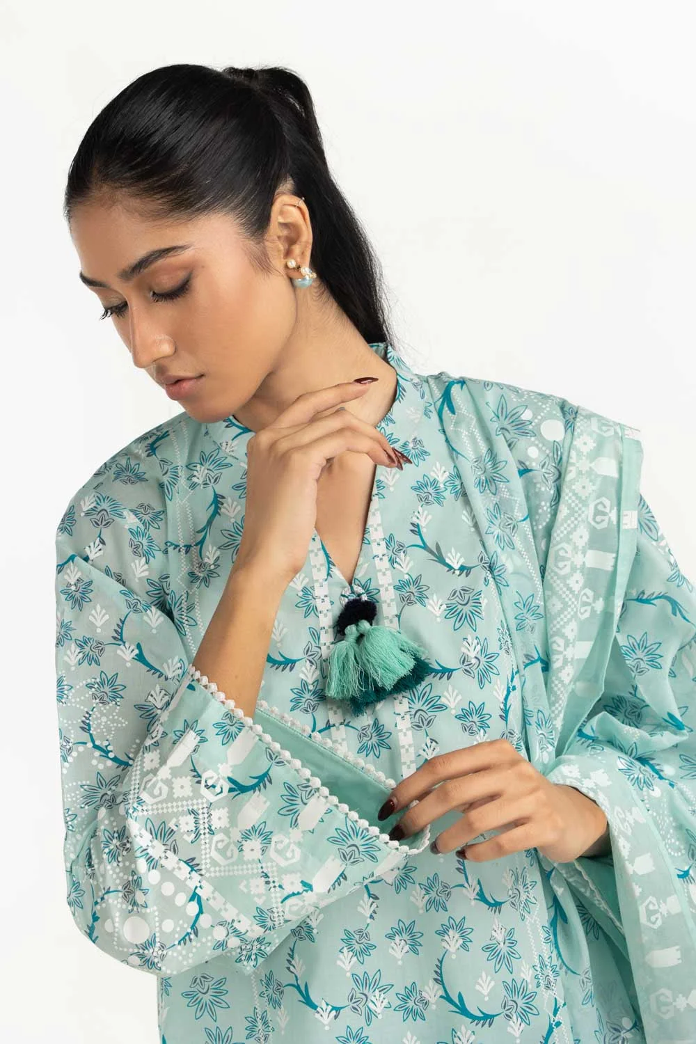 Gul Ahmed Stitched Lawn 3 Piece CL#62108A J(56) NY (41) - Image 2