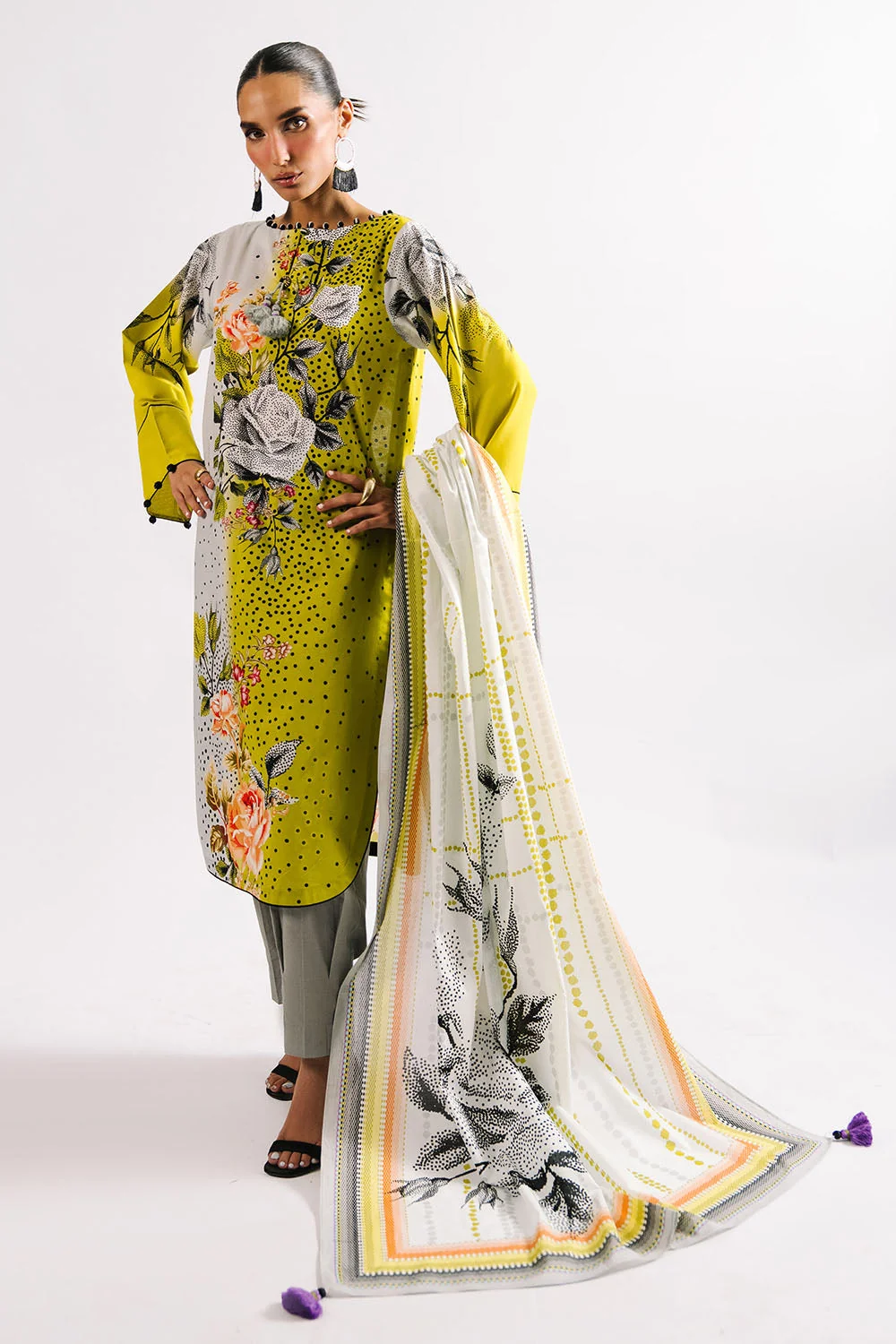 Gul Ahmed Stitched Lawn 3 Piece CL#62208 J(50) NY (40)