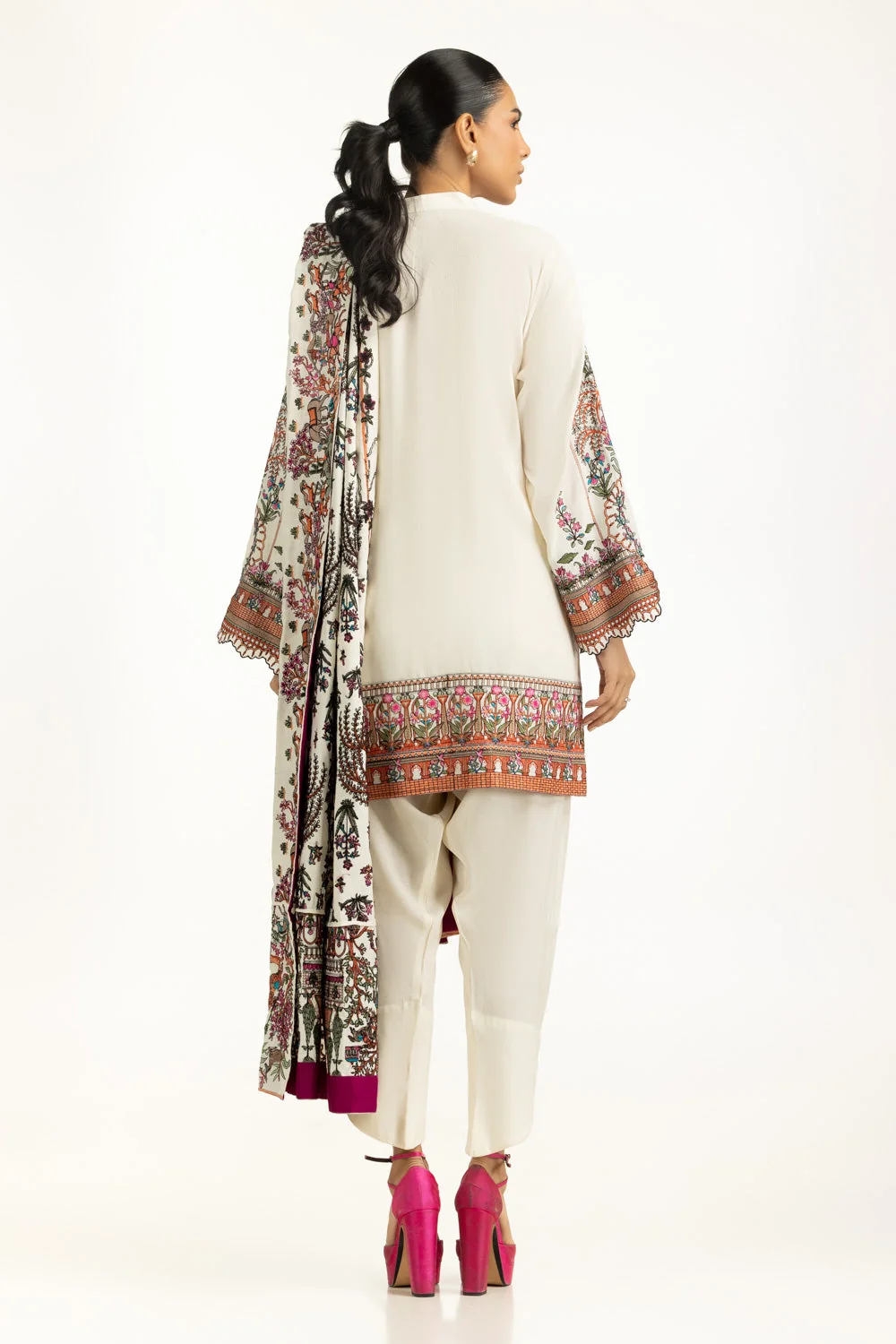 Gul Ahmed Festive 3 Piece IUSTKSD-1074 J(16) (y-150) - Image 5