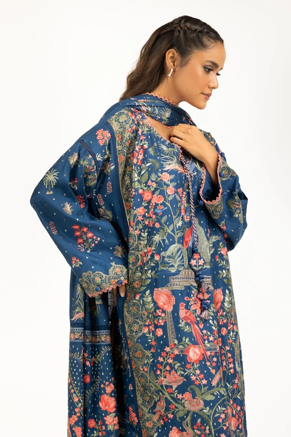 Gul Ahmed Festive 3 Piece IUSTKSD-622 J(29) - Image 3