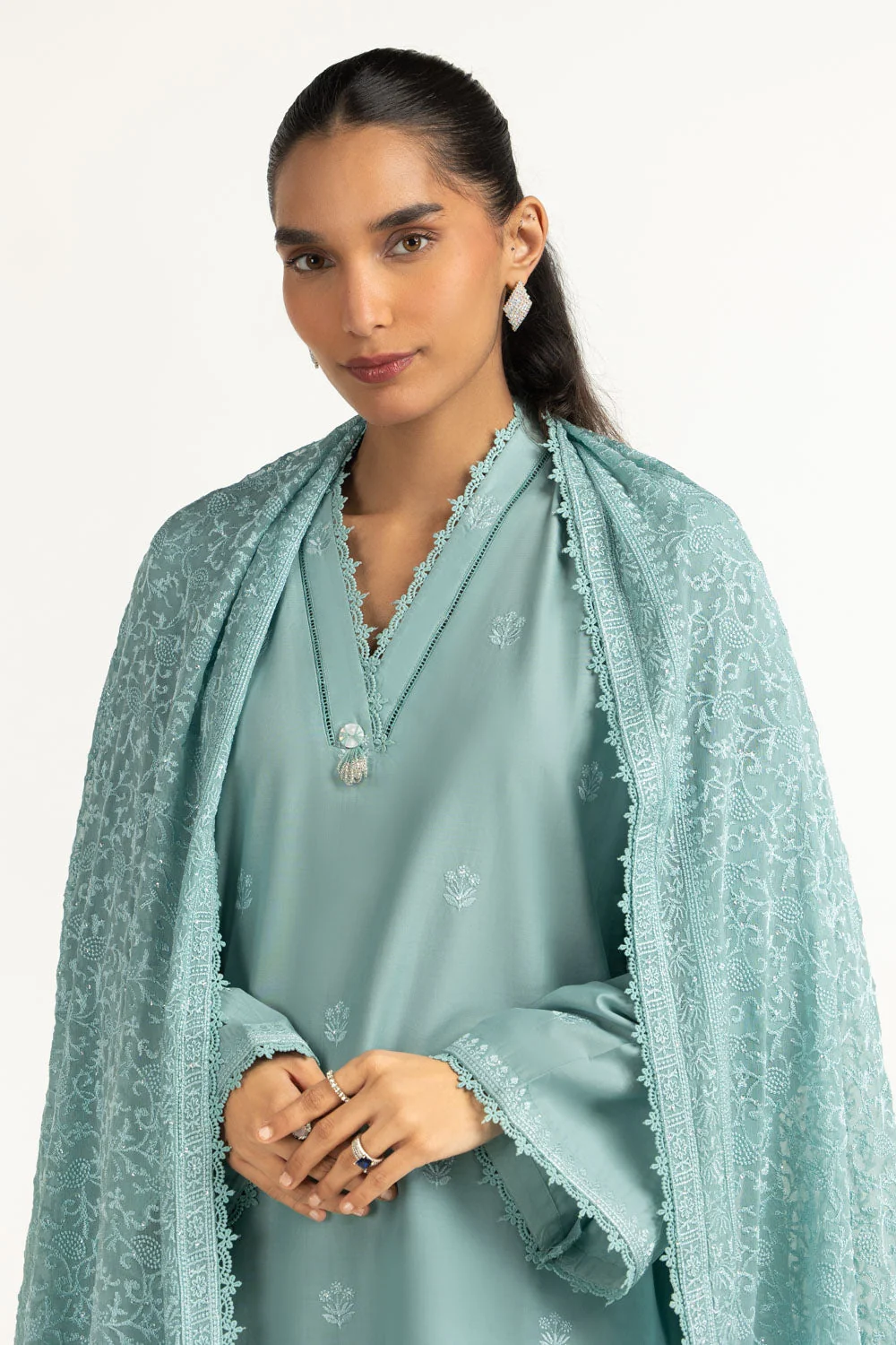 Gul Ahmed Stitched Embroidered 3 Piece IUSTKSD-2038 J(119) NY65 - Image 4