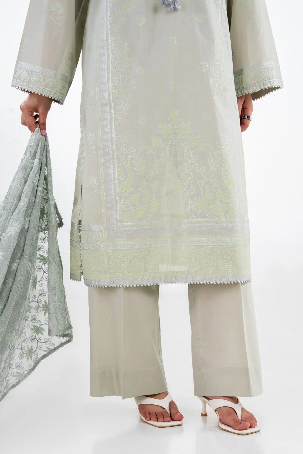 Gul Ahmed Stitched Lawn 3 Piece IUSTKSD-2060 J(55&56) NY 52 , 51 - Image 3