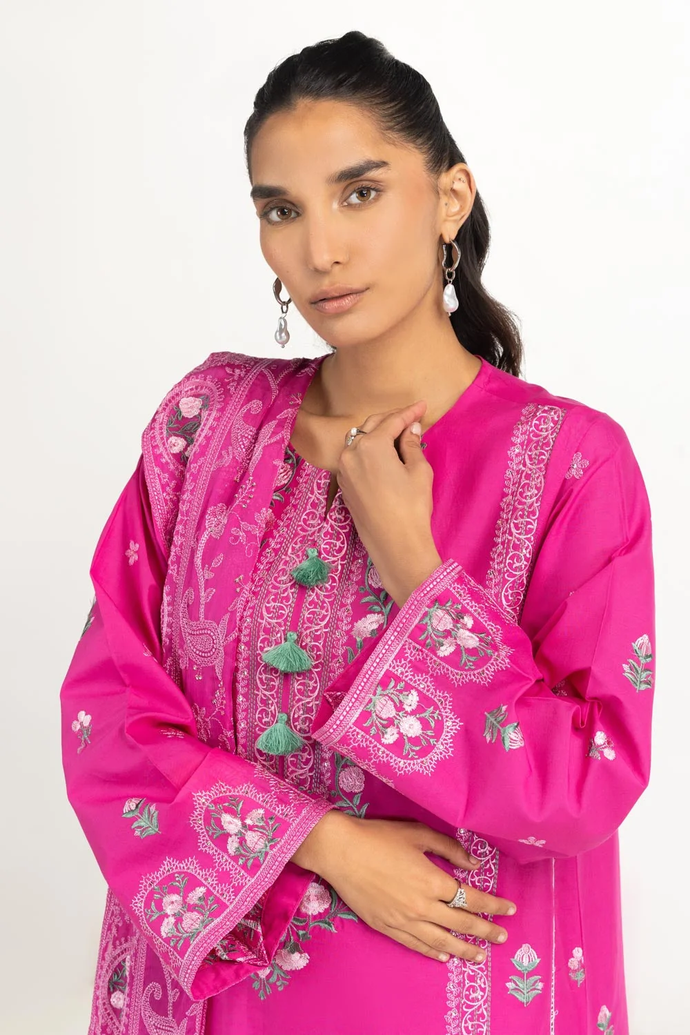 Gul Ahmed Stitched Embroidered 3 Piece IUSTKSD-2093 J(44) NY 37 - Image 4