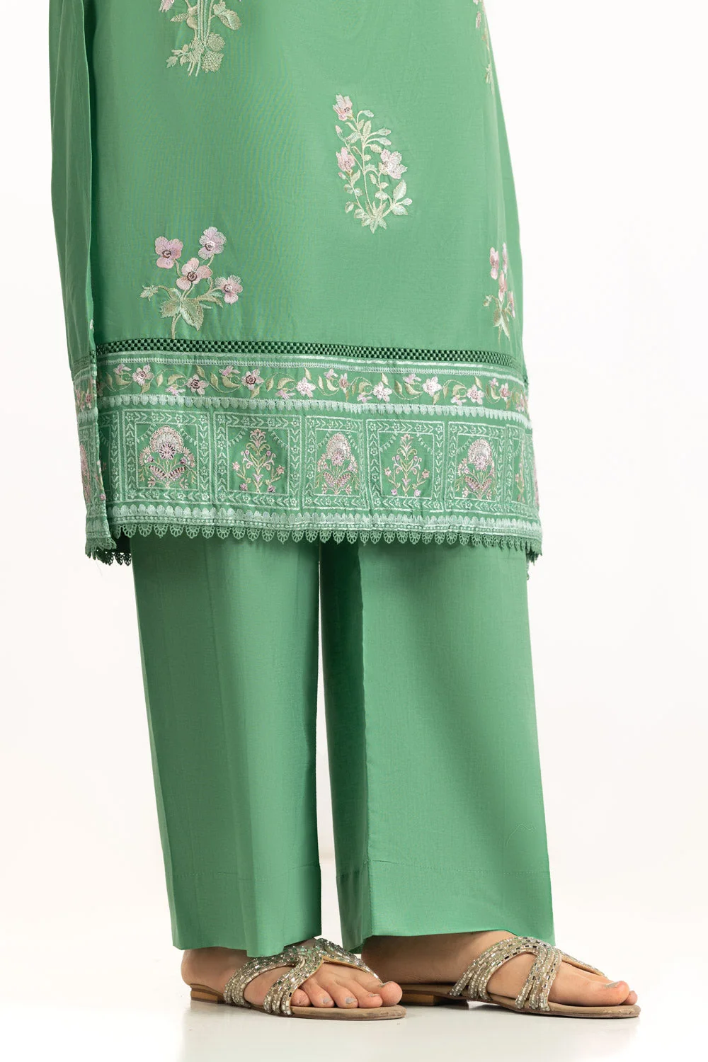 Gul Ahmed Stitched Embroidered 3 Piece IUSTKSD-2316 J(51&52) NY 44 - Image 5