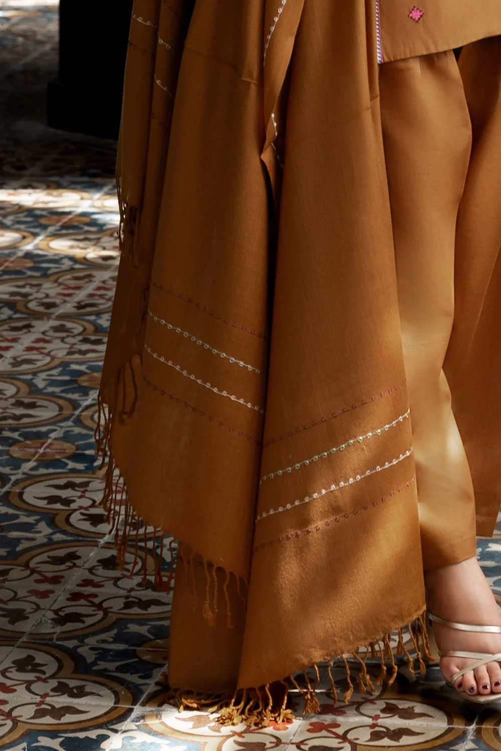 Gul Ahmed Stitched Pashmina 3 Piece AP#52019 J(75) - Image 5