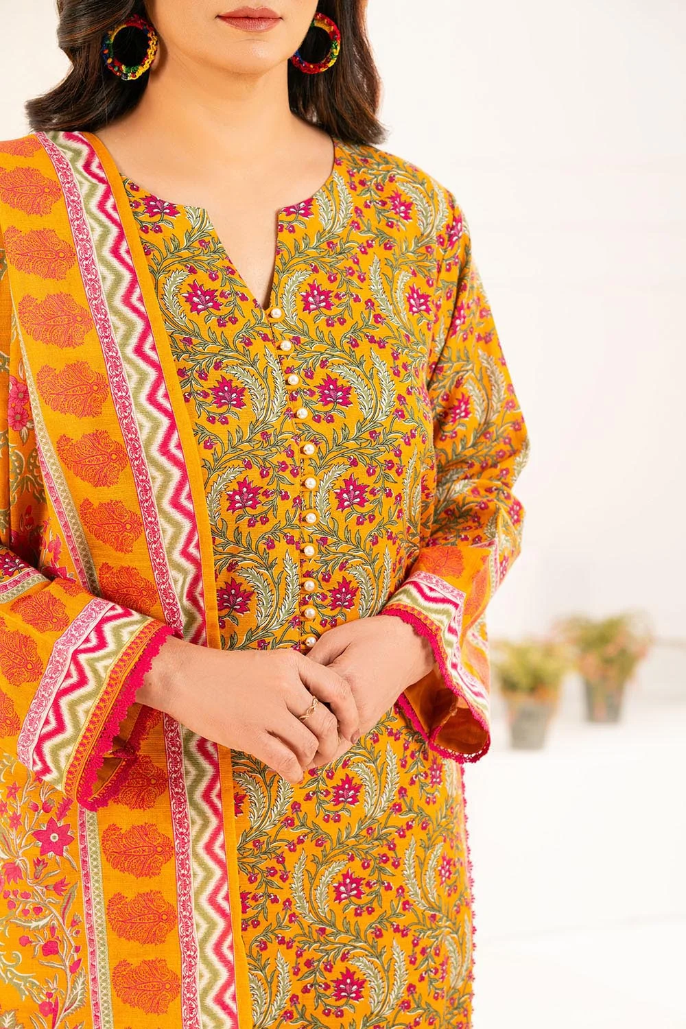 Gul Ahmed Unstitched Khaddar 3 Piece K#52099 - Image 2
