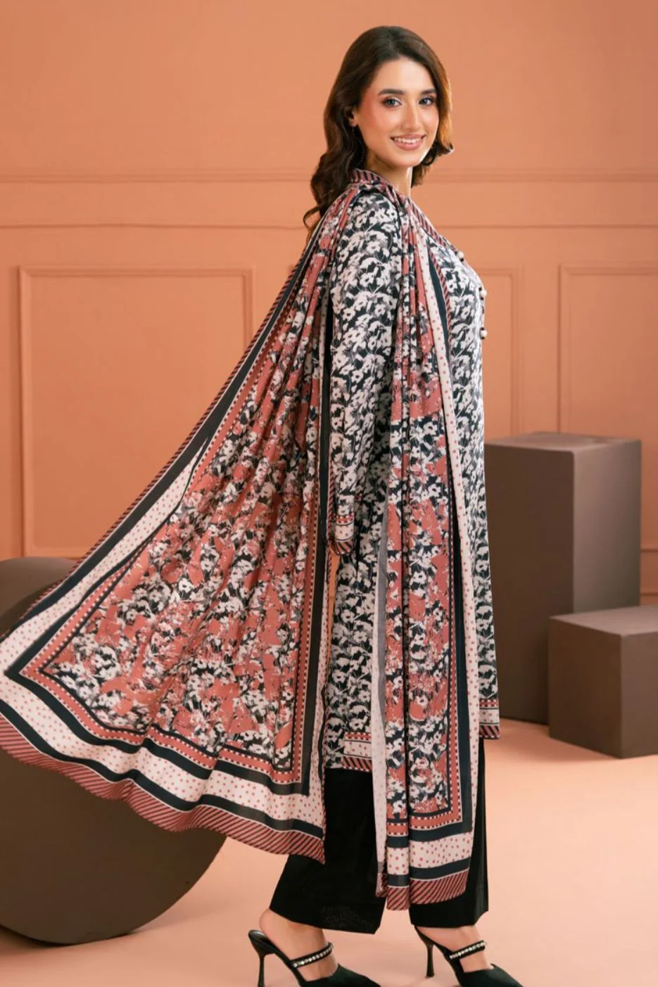 Gul Ahmed Unstitched Linen 3 Piece LT#52036 - Image 2