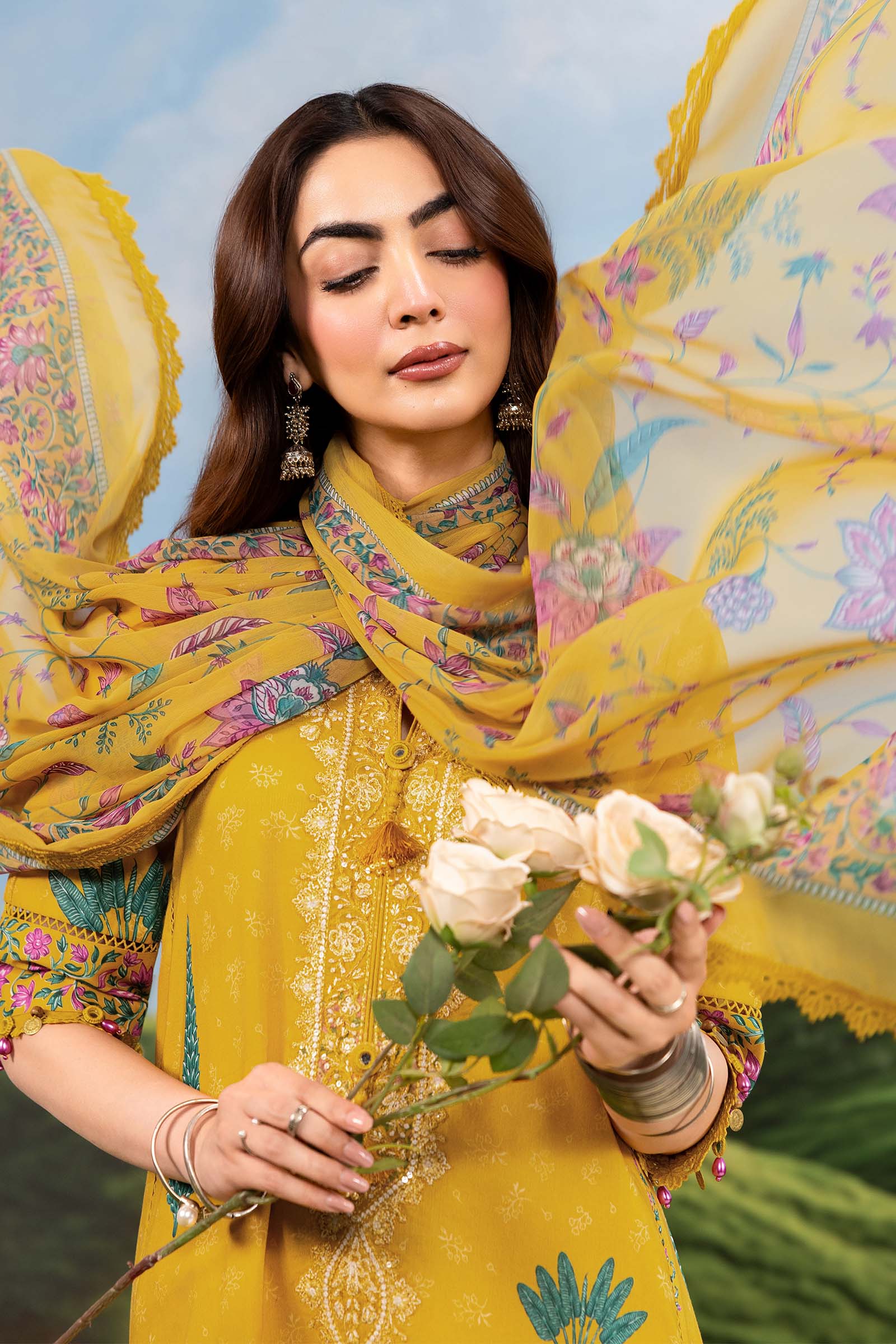 Maria B Stitched Embroidered 3 Piece D3A J(38) NY 174 - Image 6