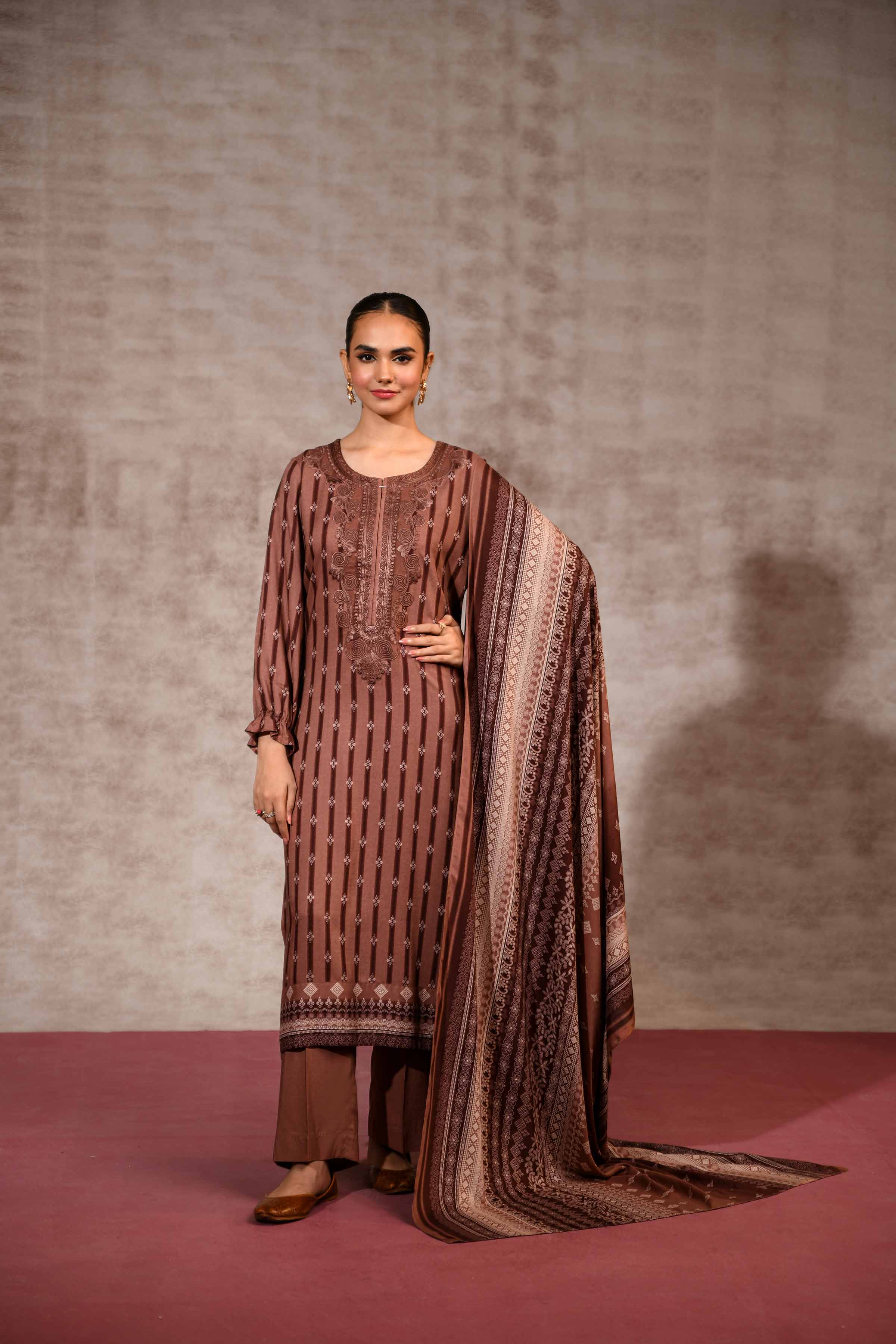 Nishat Stitched Linen 3 Piece 42303173