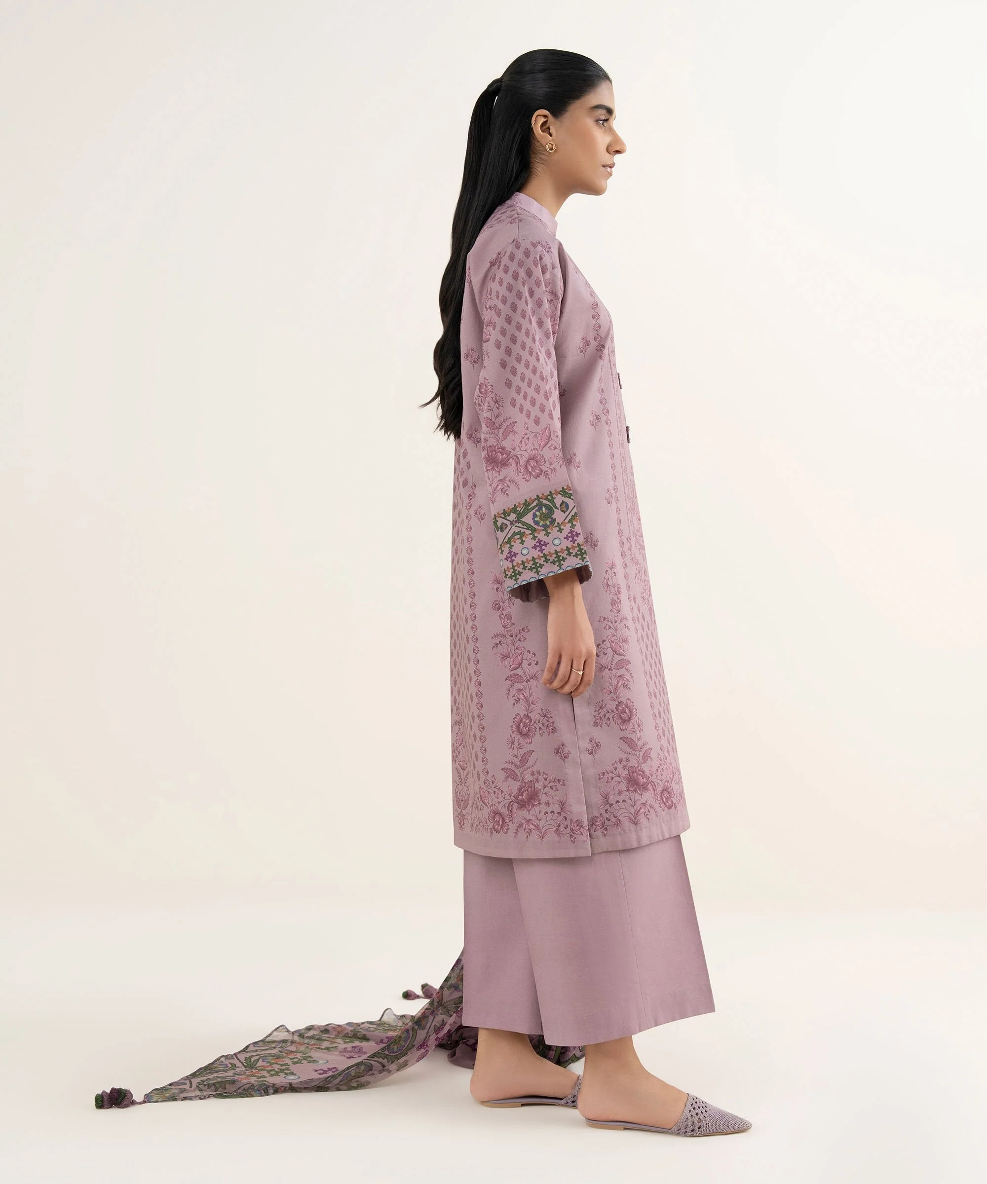 Sapphire Stitched 3 Piece Lawn 3PESGS26V023 (Y-183) J(5) - Image 2