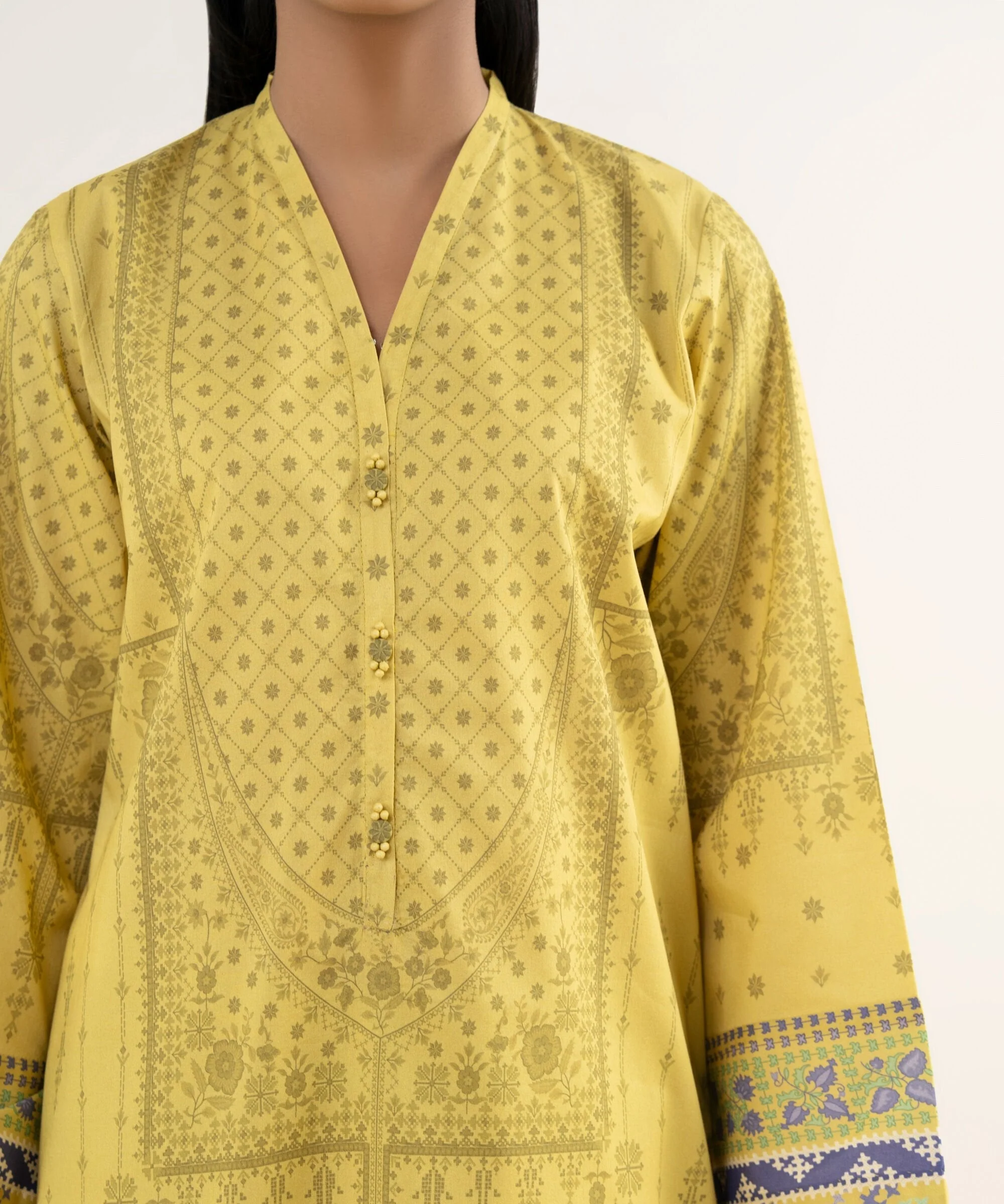 Sapphire Stitched 3 Piece Lawn 3PESGS26V024 J(12) - Image 5