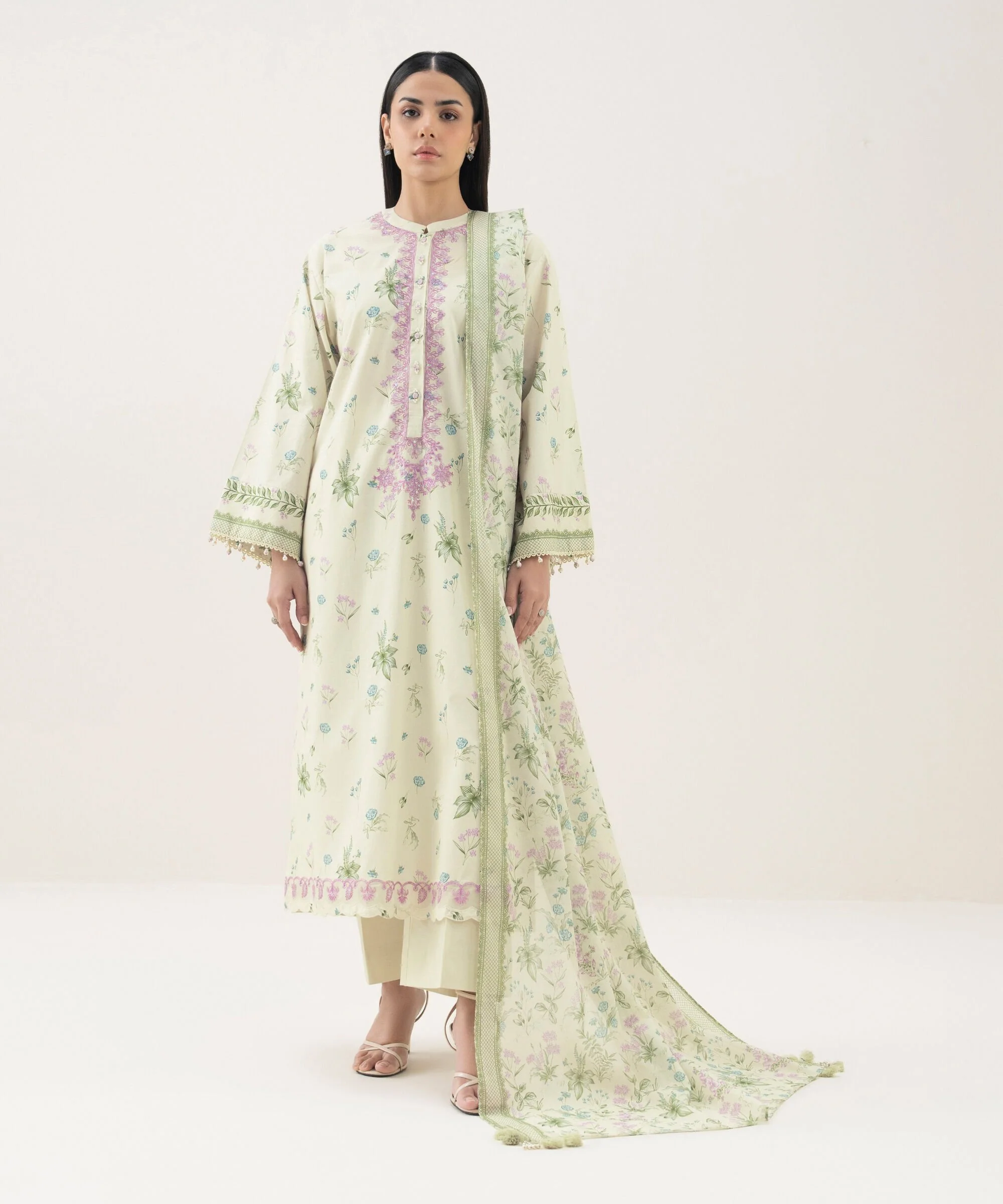 Sapphire Stitched 3 Piece Lawn PEDYS26V084B